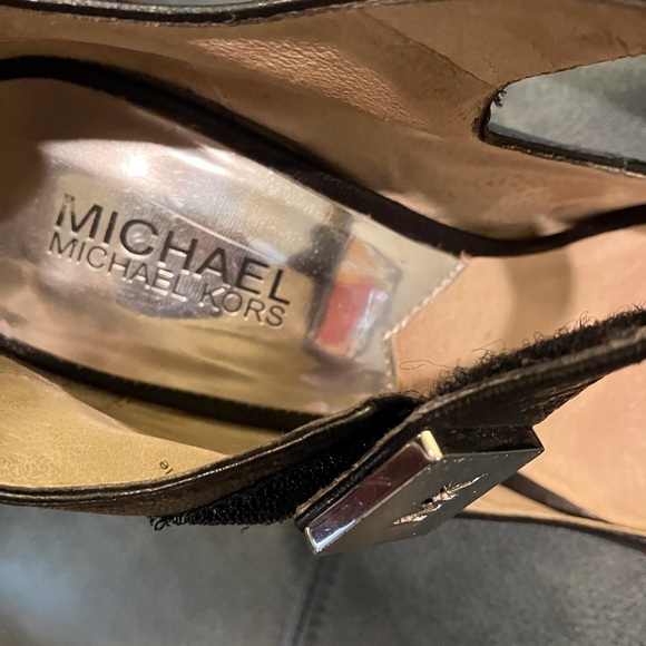 Michael Kors Shoes - Picture 4 of 8
